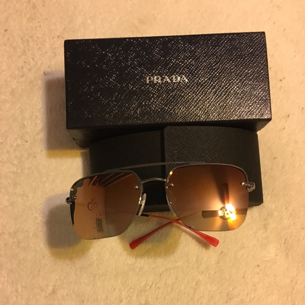 👓 Prada square shape sunglasses metal frame 👓